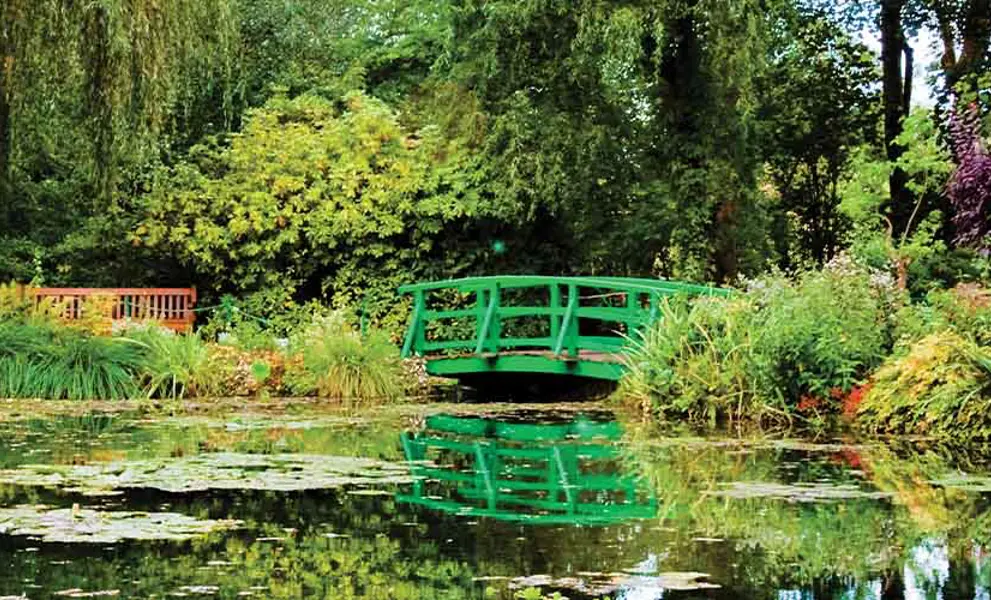 JY Inspirations Glorious gardens France