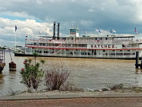 Paddle Steamer.jpg